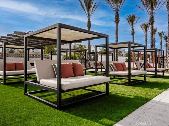 101 Red Oak, Lake Forest CA 92630