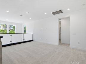 101 Red Oak, Lake Forest CA 92630