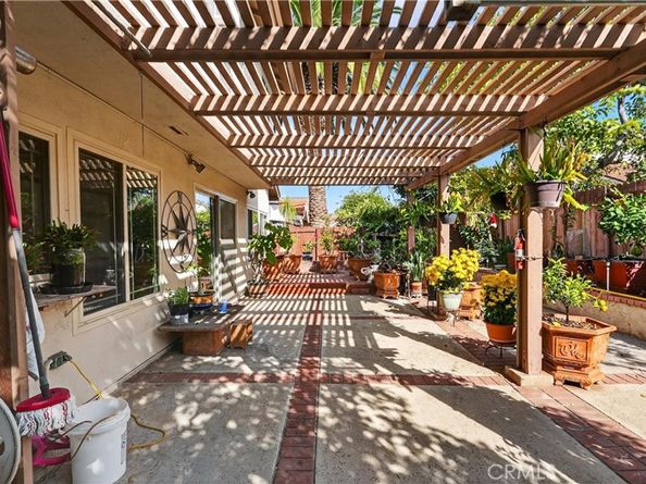 14272 Saarinen Court, Irvine CA 92606