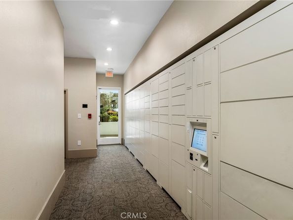 700 E Ocean 2406, Long Beach CA 90802