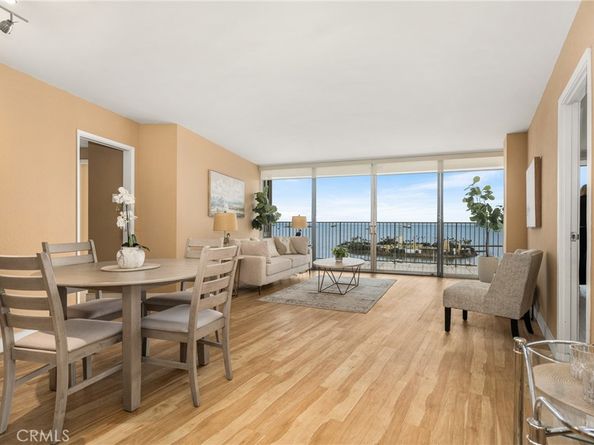 700 E Ocean 2406, Long Beach CA 90802