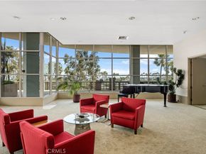 700 E Ocean 2406, Long Beach CA 90802