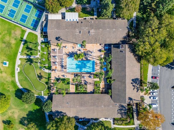 8777 Tulare Drive 411H, Huntington Beach CA 92646