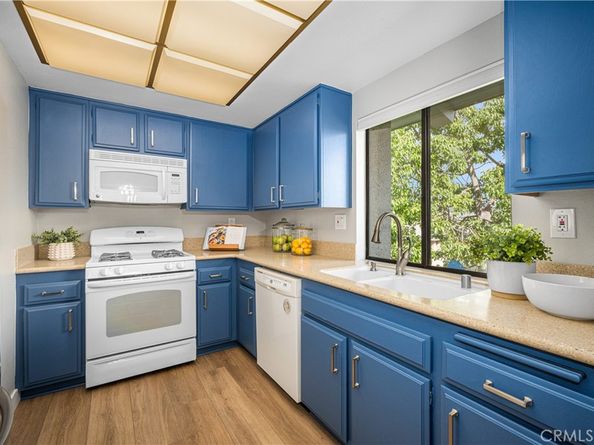 8777 Tulare Drive 411H, Huntington Beach CA 92646