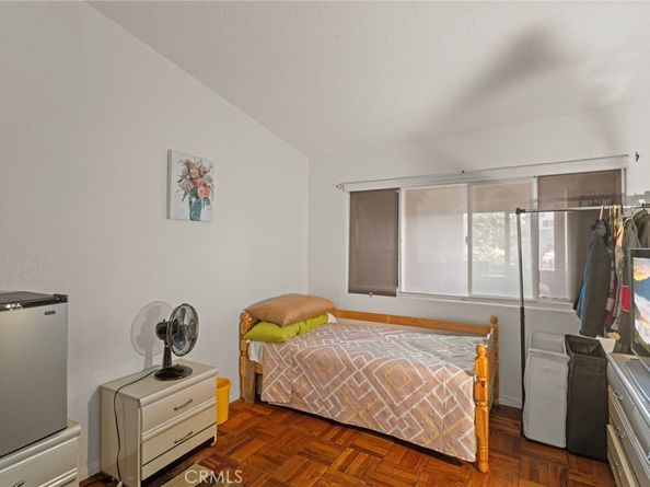 14263 Hubbard, Sylmar CA 91342