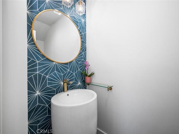 4179 Andros, Huntington Beach CA 92649