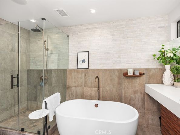 2870 Zell Drive, Laguna Beach CA 92651