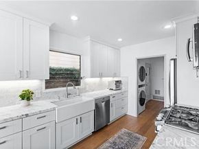 11 Harbor Island, Newport Beach CA 92660