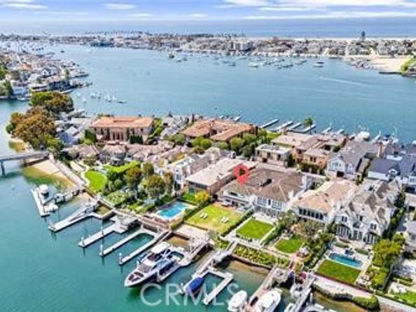 11 Harbor Island, Newport Beach CA 92660