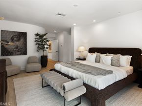 38 Royal Saint George, Newport Beach CA 92660
