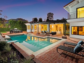 38 Royal Saint George