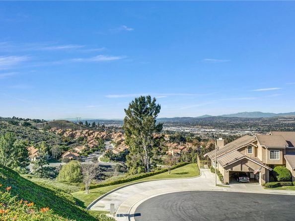 862 S Sapphire, Anaheim CA 92807