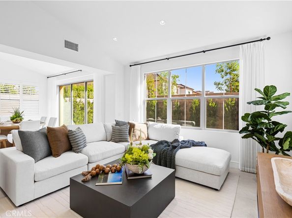 106 Albero, Irvine CA 92602