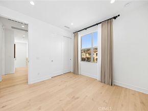 106 Albero, Irvine CA 92602