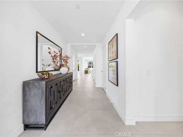 106 Albero, Irvine CA 92602