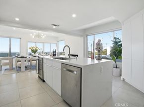 2717 N Mountain Avenue, Claremont CA 91711