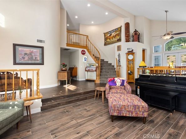 19222 Red Bluff, Lake Forest CA 92679