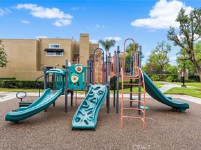 27837 Violet 152, Mission Viejo CA 92691
