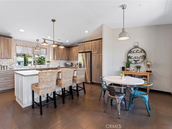 1611 Whaley Street, Oceanside CA 92054