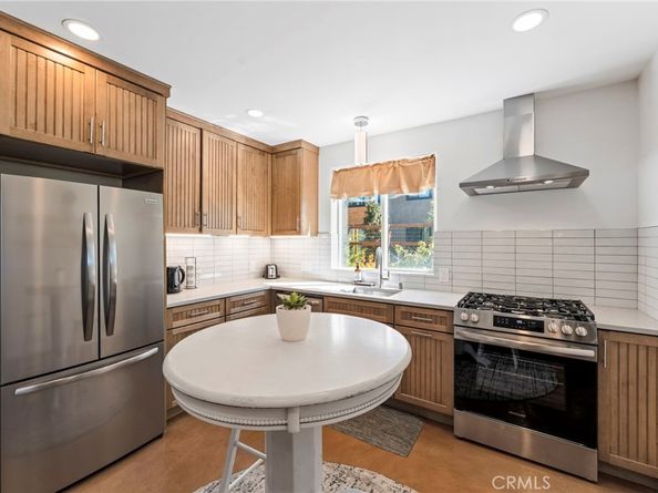 1611 Whaley Street, Oceanside CA 92054