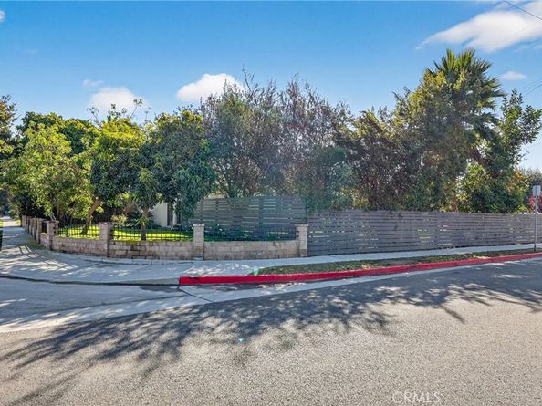 302 Cleveland, Huntington Beach CA 92648
