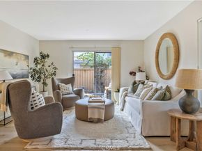 92 Clearbrook, Irvine CA 92614