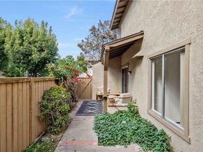 92 Clearbrook, Irvine CA 92614