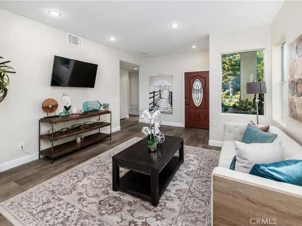 2 Via Boyero, Rancho Santa Margarita CA 92688