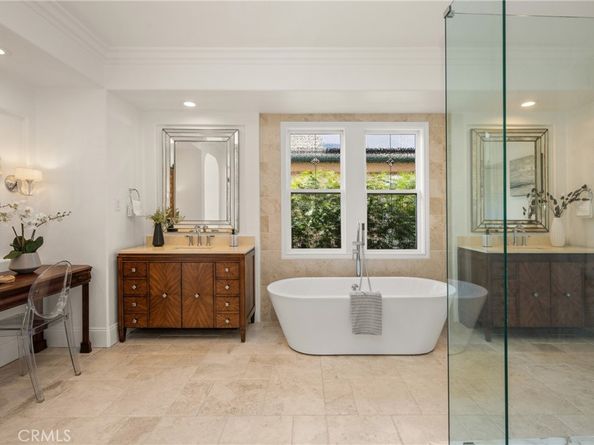 32 Montclair, Irvine CA 92602