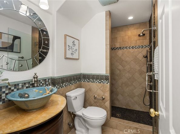 32 Montclair, Irvine CA 92602