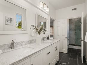 32 Montclair, Irvine CA 92602