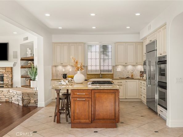 32 Montclair, Irvine CA 92602