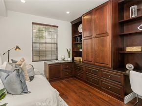32 Montclair, Irvine CA 92602