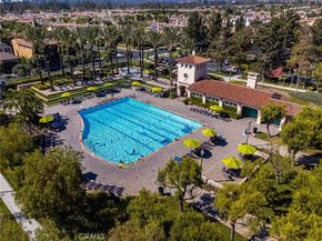 32 Montclair, Irvine CA 92602