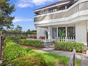 22201 Center pointe, Lake Forest CA 92630