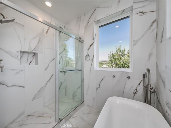 66 Bolide, Irvine CA 92618