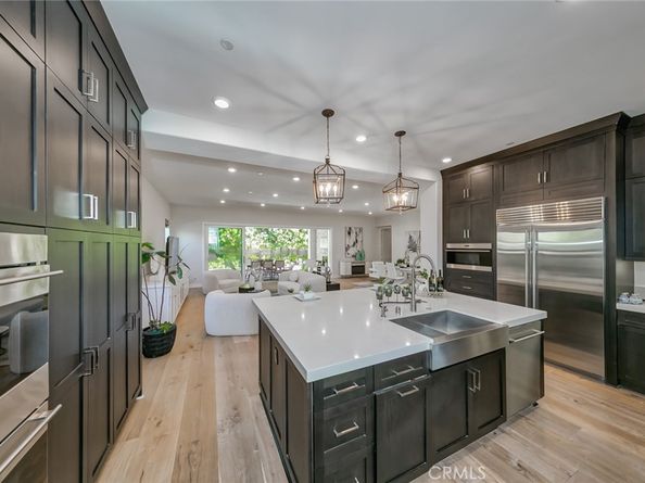 66 Bolide, Irvine CA 92618