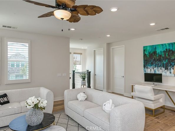 66 Bolide, Irvine CA 92618