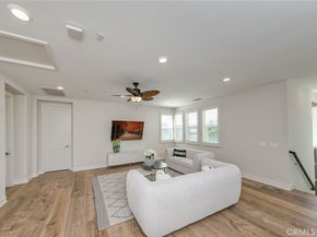 66 Bolide, Irvine CA 92618