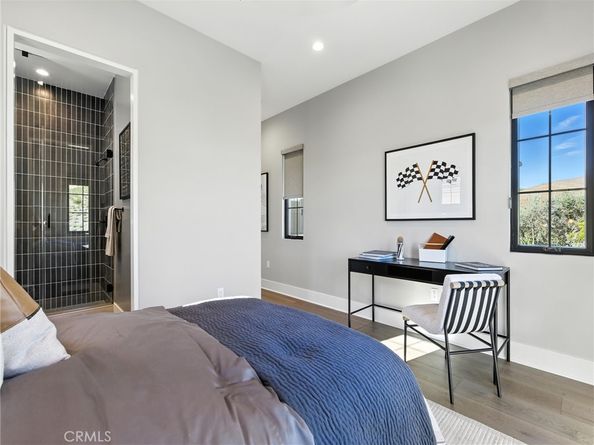 461 Risgecrest, Irvine CA 92602