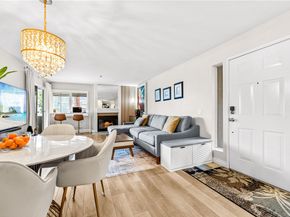 430 Lake Street 204, Huntington Beach CA 92648