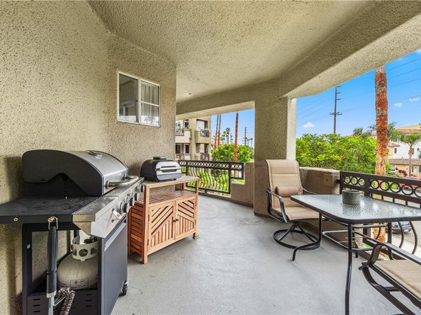 430 Lake Street 204, Huntington Beach CA 92648