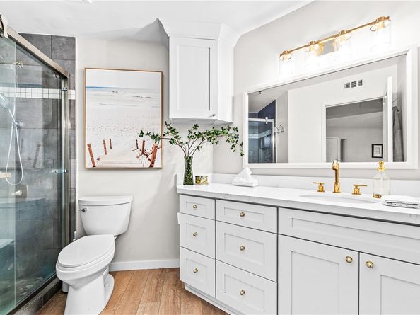 430 Lake Street 204, Huntington Beach CA 92648