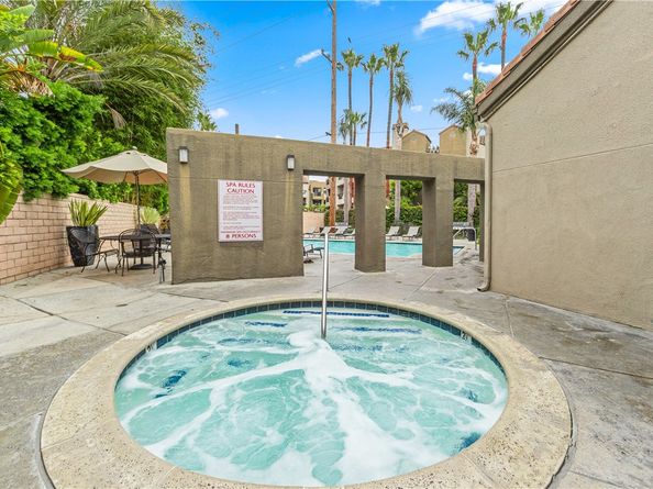 430 Lake Street 204, Huntington Beach CA 92648