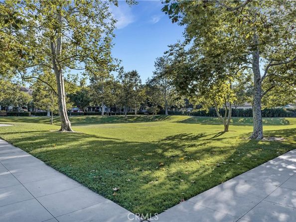 47 Nightshade, Irvine CA 92603