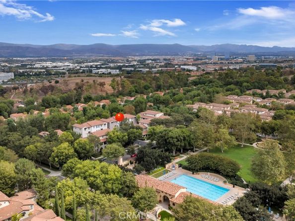 47 Nightshade, Irvine CA 92603