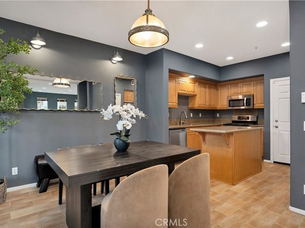 47 Nightshade, Irvine CA 92603