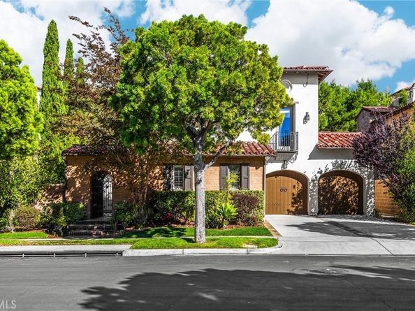 34 Tall Hedge, Irvine CA 92603