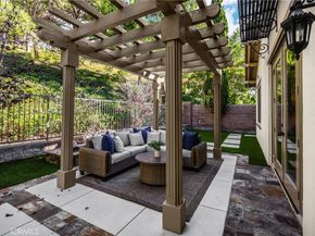 34 Tall Hedge, Irvine CA 92603