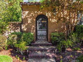 34 Tall Hedge, Irvine CA 92603